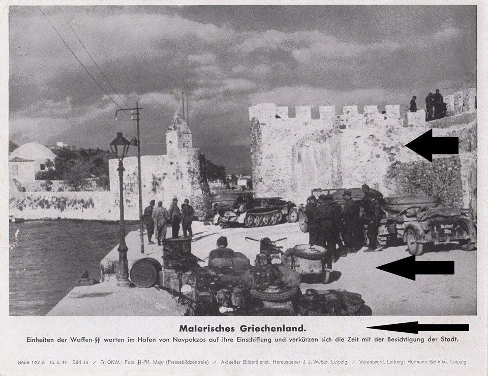 1941, λιμάνι Ναυπάκτου, δυνάμεις των Ες-Ες περιμένουν την επιβίβαση. Η φωτογραφία προέρχεται από την llustrirte Zeitung Leipzig Nr. 1461 d / Mai 1941, Herausgeber, Weber, J. J.