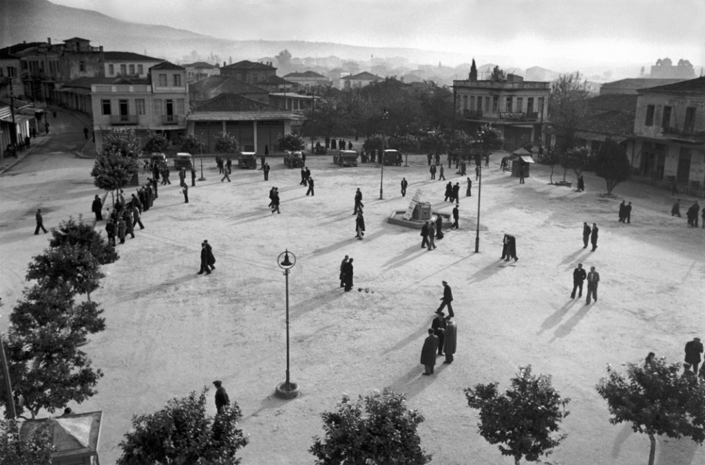 GREECE. Town of Aiyion. Main square. 1947.