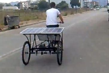 Τρίκυκλο με ηλιακή ενέργεια φέρνει βόλτες στο Αγρίνιο