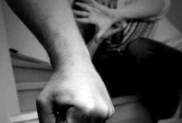 Σύλληψη στην Κατούνα για ενδοοικογενειακή βία