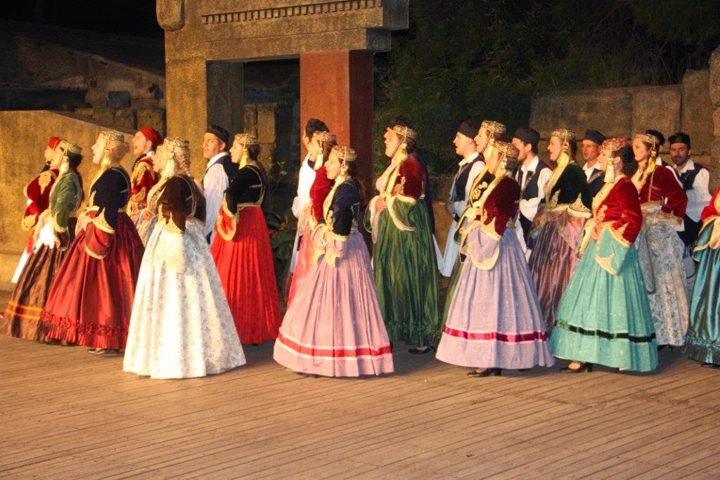 Ομοσπονδία Βάλτου: Μαγευτική η εκδήλωση στο Θέατρο Ελληνικών Χορών «Δόρα Στράτου»
