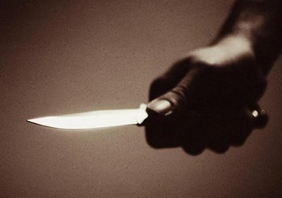 Αγρίνιο: ανήλικος απείλησε με μαχαίρι τον πατέρα του