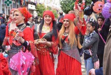 Ξεφάντωμα στο καρναβάλι του Αστακού!  (φωτό)