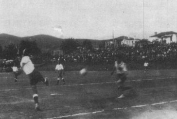 1930: Η πρώτη  διακοπή αγώνα στο γήπεδο του Παναιτωλικού λόγω επεισοδίων. Πέτρες, γιούχα και λεμονόκουπες στους αντιπάλους.