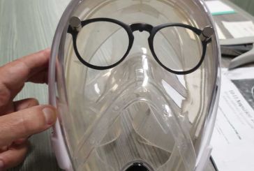 Μάσκα… εξολοθρευτής από το ΑΠΘ αποστειρώνει και τον εκπνεόμενο αέρα- Πως λειτουργεί
