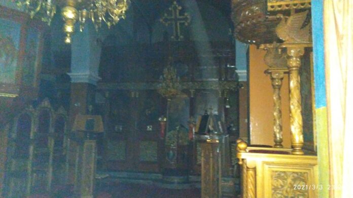 Θλίψη για τις ζημιές από φωτιά στον Ιερό Ναό Αγίου Σπυρίδωνος στον Αετό Ξηρομέρου (φωτο)