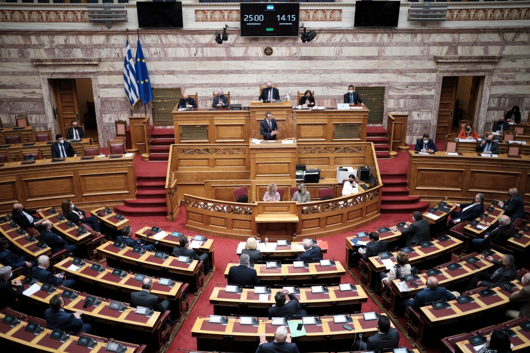 Πέρασε από τη Βουλή η ελληνογαλλική συμφωνία με 191 «ναι»