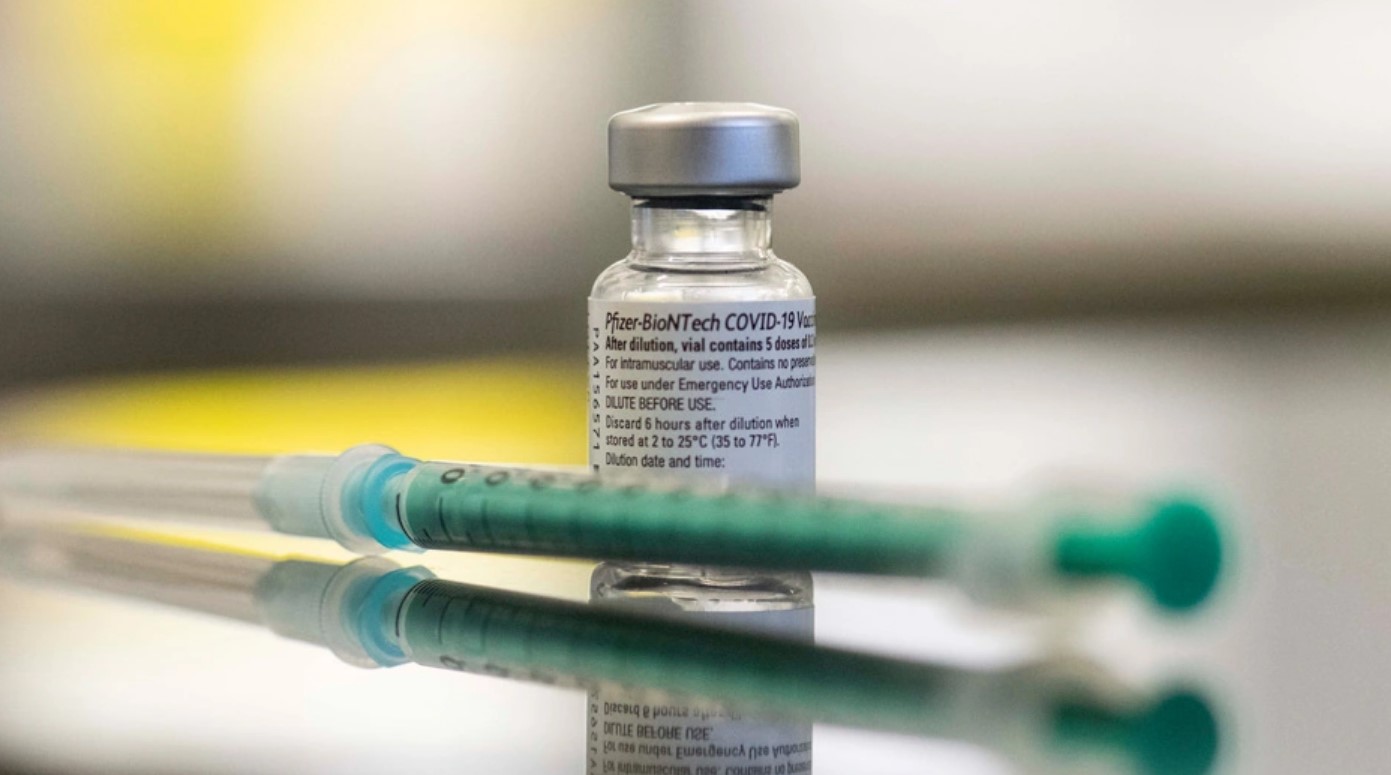 Δεκαπλασιάστηκαν τα ραντεβού για τους άνω των 60 μετά την ανακοίνωση του υποχρεωτικού εμβολιασμού