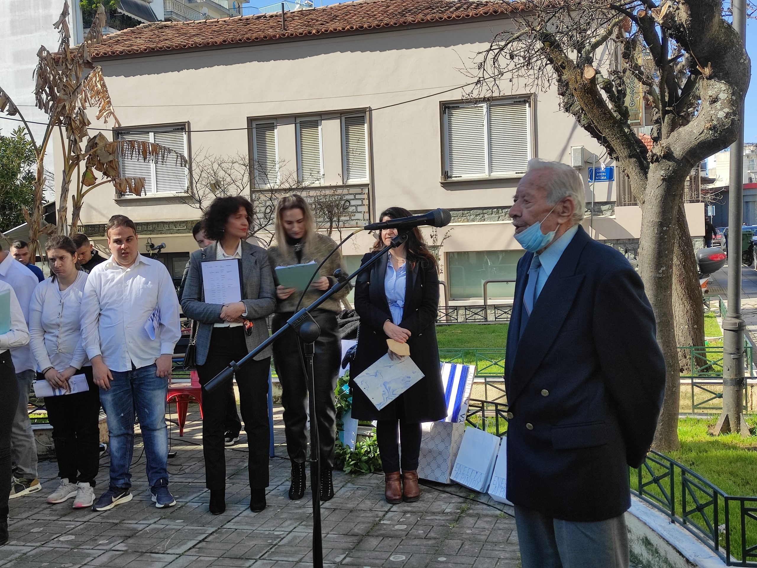 Εκδήλωση που προκάλεσε συγκίνηση στο Αγρίνιο- Σχολείο τίμησε τους Αιτωλοακαρνάνες ήρωες της Κύπρου