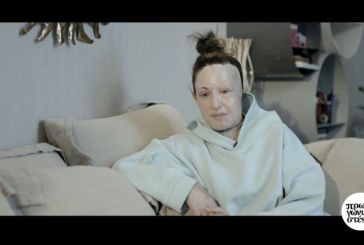 H Ιωάννα Παλιοσπύρου έβγαλε τη μάσκα και επέστρεψε στο σημείο που άλλαξε η ζωή της (βίντεο)