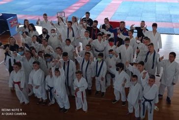 «Σάρωσαν» τα μετάλλια στην Ηγουμενίτσα οι καρατέκα του Shotokan Karate Δερβίσης