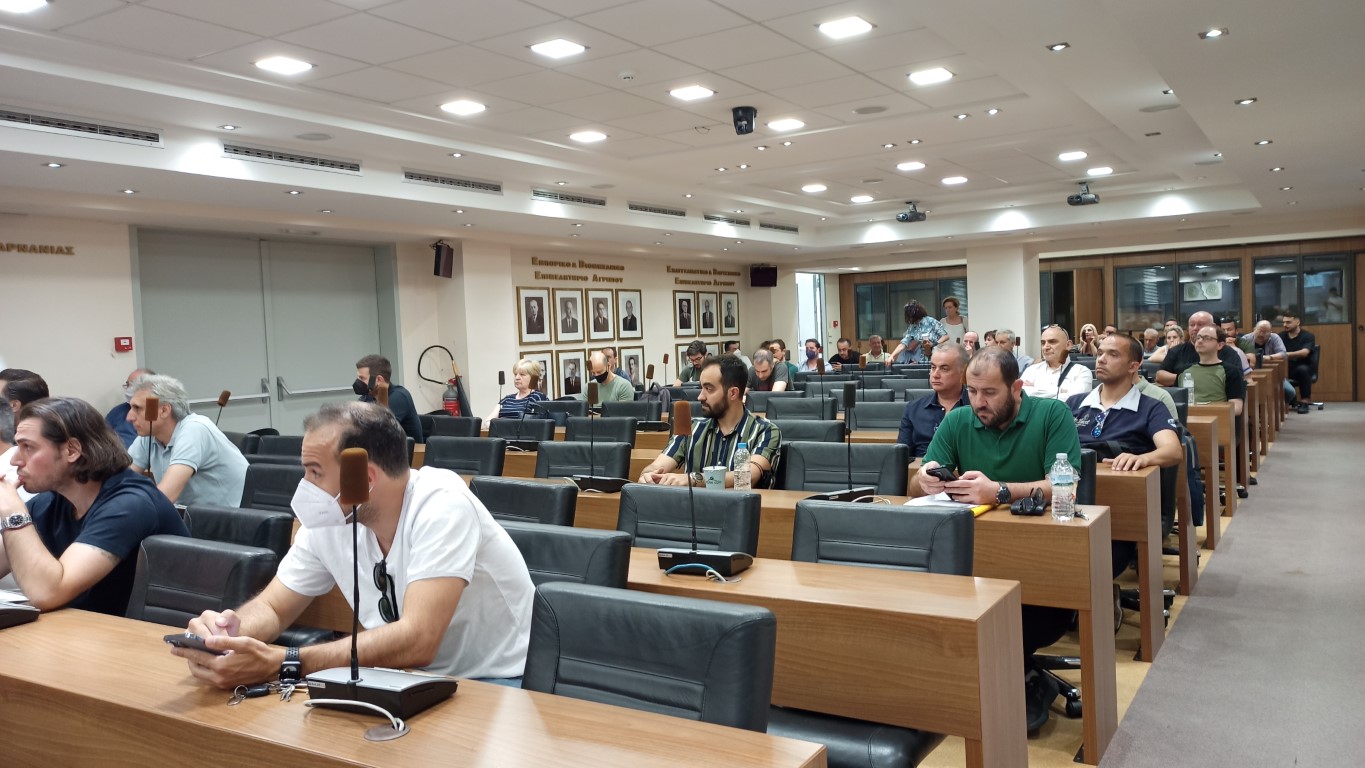 Αγρίνιο: κλείσιμο όλα τα Σάββατα Ιουλίου και Αυγούστου αποφάσισε η Συνέλευση του Εμπορικού Συλλόγου