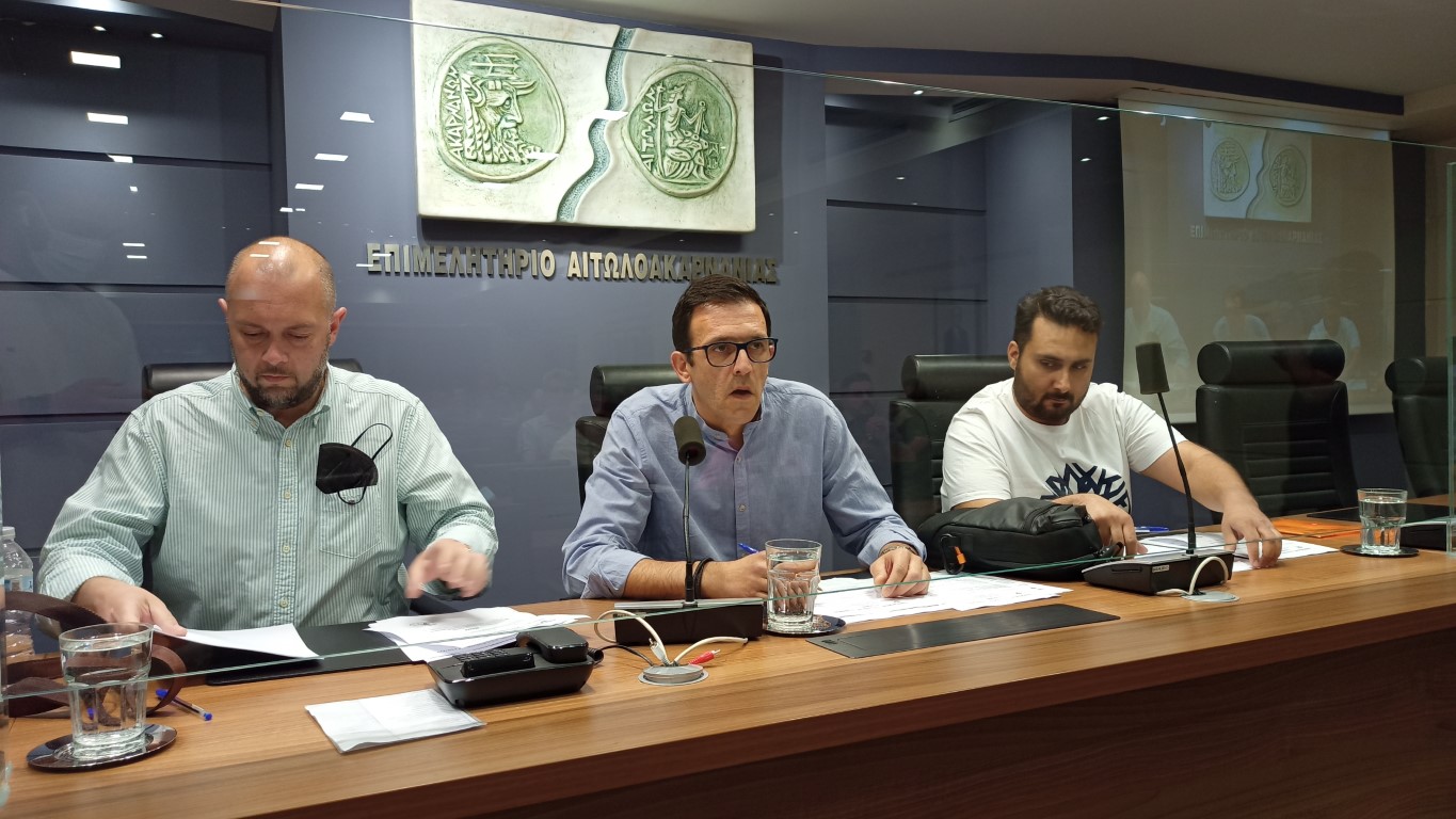 Αγρίνιο: κλείσιμο όλα τα Σάββατα Ιουλίου και Αυγούστου αποφάσισε η Συνέλευση του Εμπορικού Συλλόγου