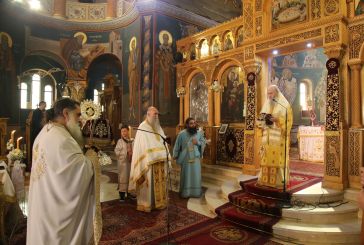 Αγρίνιο: Ο Ιερόθεος χοροστάτησε στη Θεία Λειτουργία στον Άγιο Δημήτριο