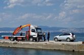 Οικογενειακή τραγωδία στη Θεσσαλονίκη: Μάνα και γιος αυτοκτόνησαν πέφτοντας με το αυτοκίνητο στη θάλασσα
