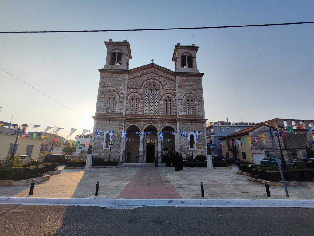 Μεσολόγγι: Πανηγύρισε ο Ιερός Ναός του Αγίου Παντελεήμονος (φωτο)