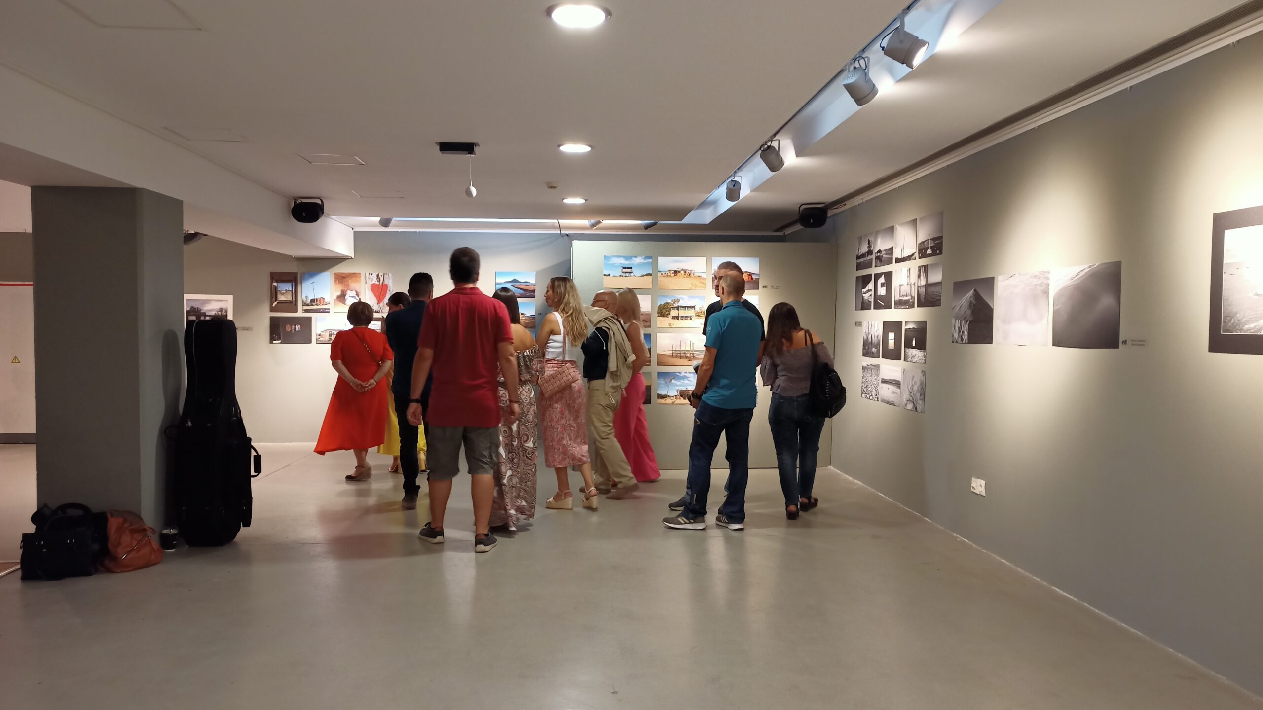Photopolis: Το φωτογραφικό φεστιβάλ του Αγρινίου «άνοιξε πύλες» στο κοινό (φωτο)